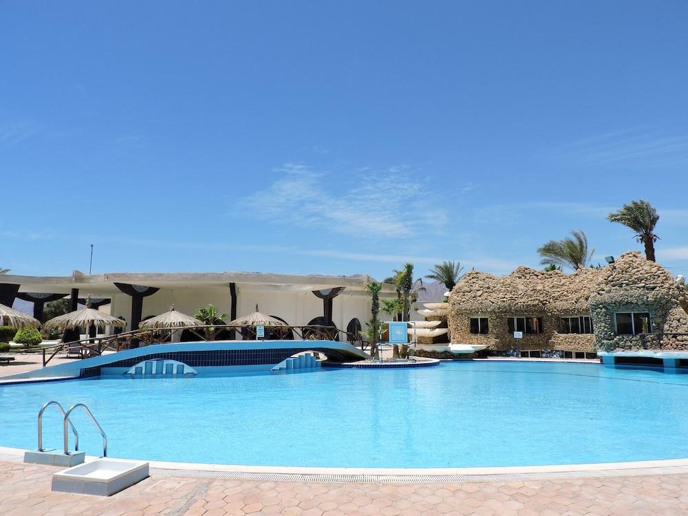 Time Coral Nuweiba Resort Exterior photo